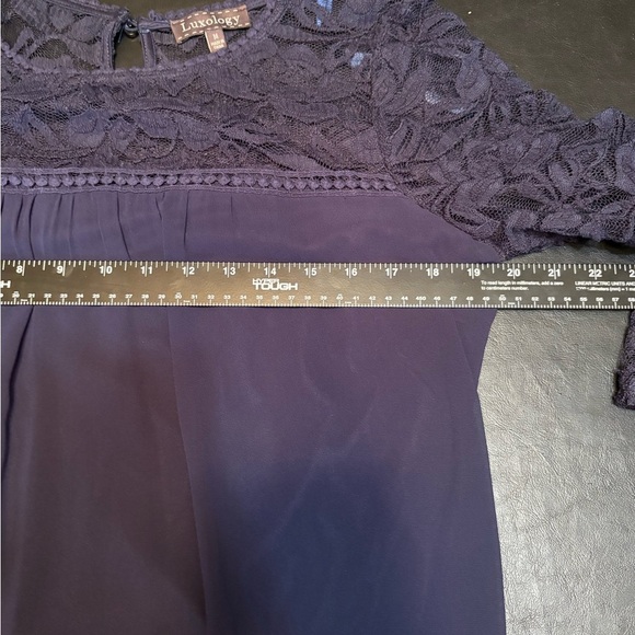 Luxology Blue Bell Sleeve Crew Neck Dress size M - Picture 8 of 10